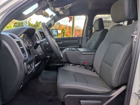 New 2026 RAM 1500 Express AWD/4WD image 13