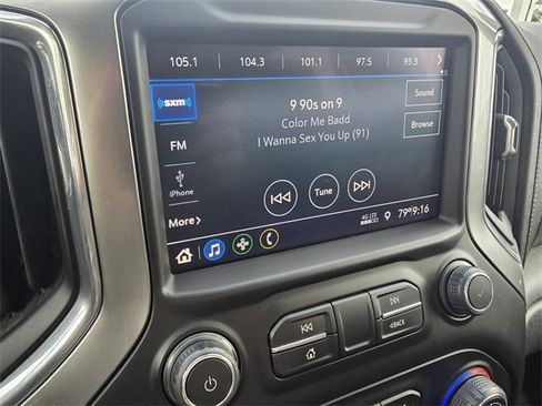 Used 2022 Chevrolet Silverado 1500 LT image 13