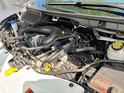 Used 2025 Ford Transit 250 Low Roof w/ Exterior Upgrade Package RWD image 15