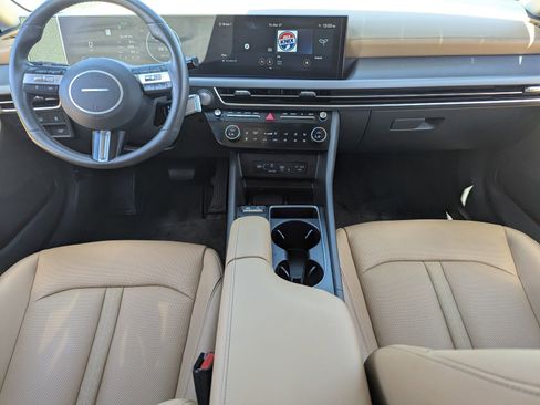 Used 2025 Hyundai Sonata Limited FWD image 15