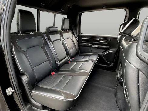 Used 2025 RAM 1500 Laramie AWD/4WD image 28