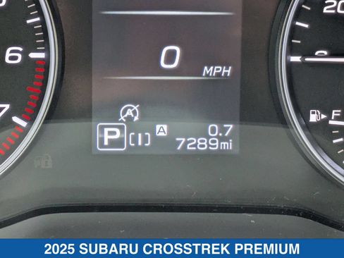 Certified 2025 Subaru Crosstrek 2.5i Premium AWD/4WD image 20