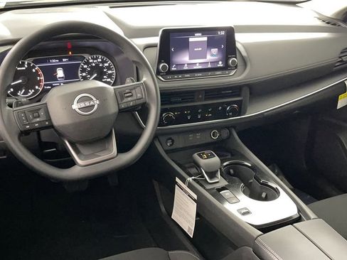 New 2025 Nissan Rogue S image 45