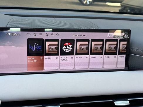 New 2026 Genesis G80 2.5T Sport Prestige image 17