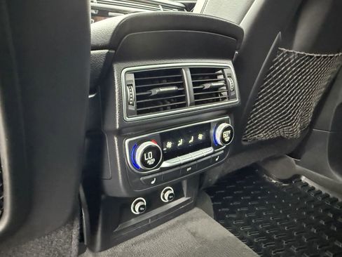 Used 2018 Audi Q7 3.0T Prestige w/ Prestige Package image 22