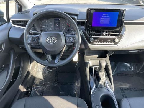 Used 2024 Toyota Corolla LE image 24