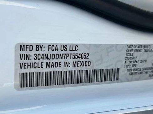 Certified 2023 Jeep Compass Trailhawk AWD/4WD image 47