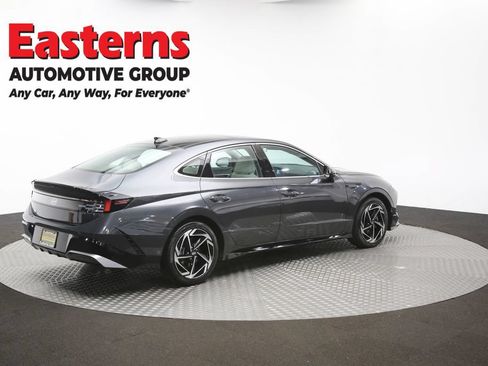 Used 2024 Hyundai Sonata SEL w/ Convenience Package FWD image 43