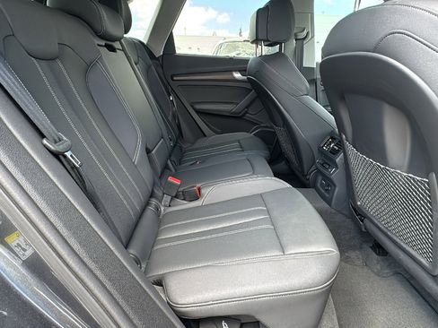 Used 2024 Audi Q5 2.0T Prestige w/ Prestige Package image 26