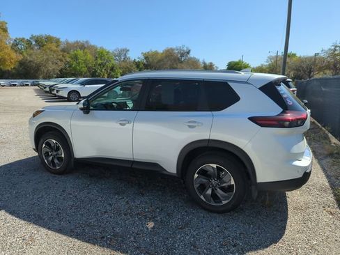 Certified 2024 Nissan Rogue SV w/ SV Premium Package image 2