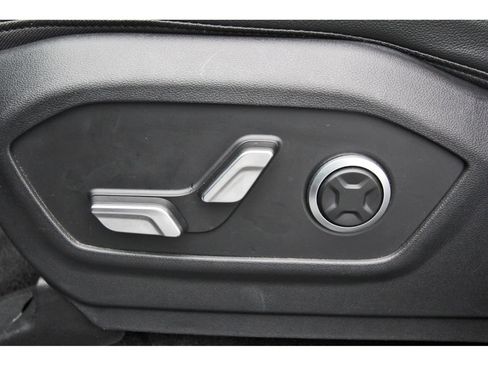 Certified 2024 Hyundai Santa Fe Limited AWD/4WD image 31
