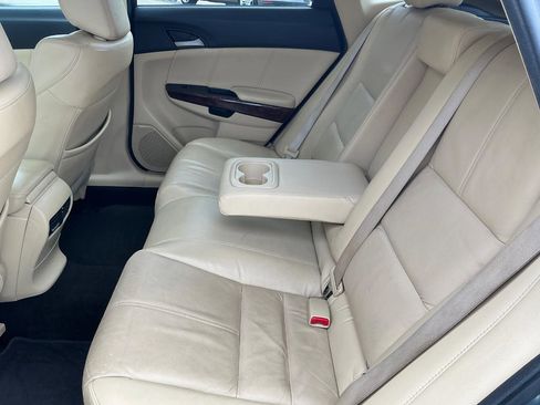 Used 2010 Honda Crosstour EX-L image 13