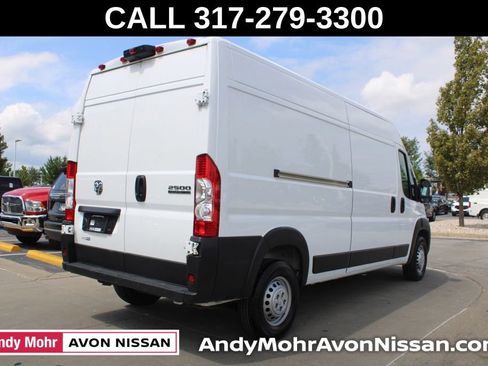 Used 2025 RAM ProMaster 2500 w/ Convenience Group FWD image 7