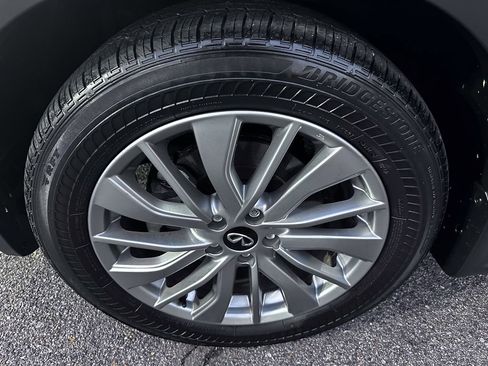 Certified 2025 INFINITI QX50 Luxe image 14