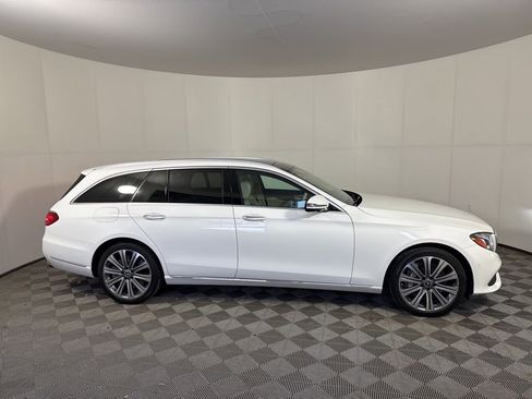 Used 2020 Mercedes-Benz E 450 4MATIC Wagon w/ Premium Package image 6