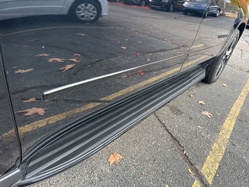 Used 2020 Chevrolet Suburban Premier w/ RST Edition image 32