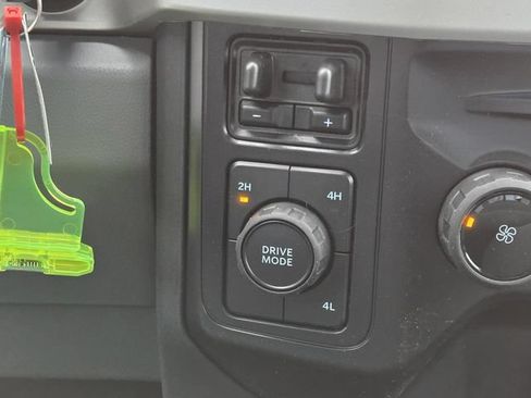 New 2026 Ford F350 XL w/ STX Appearance Package AWD/4WD image 15