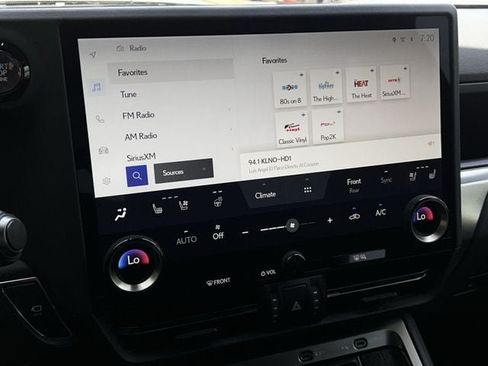 Used 2024 Lexus GX 550 w/ Accessory Package (Z1) AWD/4WD image 20