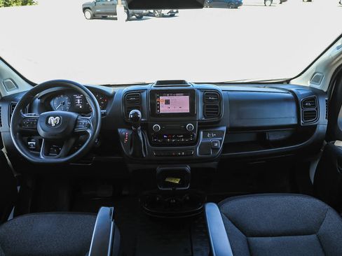 Used 2023 RAM ProMaster 3500 FWD image 12