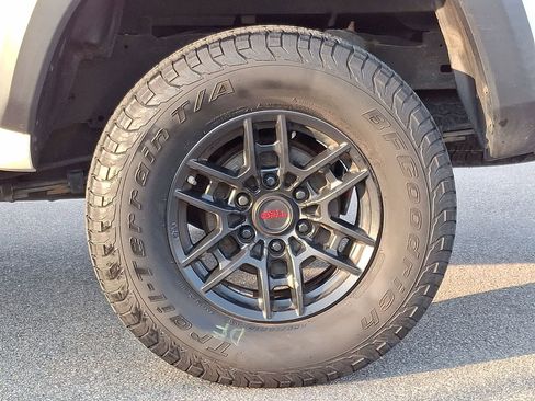 Used 2020 Toyota Tacoma 4x4 Double Cab image 39