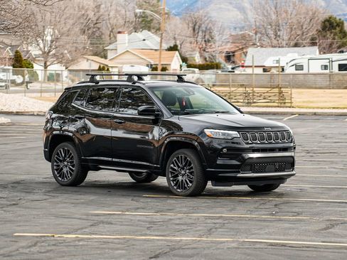 Used 2023 Jeep Compass High Altitude image 3