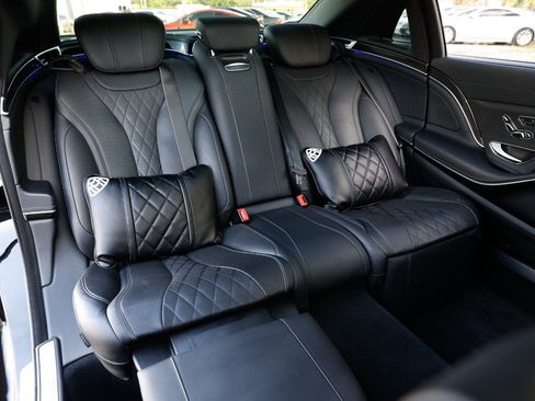 Used 2017 Mercedes-Benz Maybach S 550 4MATIC image 29