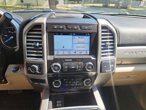 Used 2017 Ford F350 Lariat w/ Lariat Ultimate Package image 55