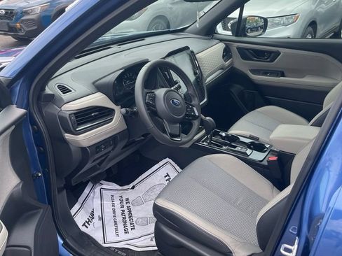 Used 2026 Subaru Forester Premium AWD/4WD image 9
