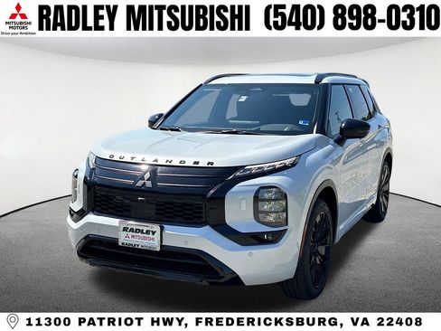 New 2026 Mitsubishi Outlander SEL Black Edition AWD/4WD image 1