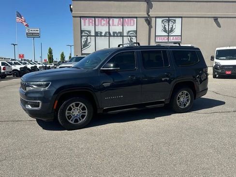 Used 2023 Jeep Wagoneer 4WD w/ Convenience Group I image 1