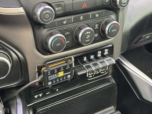 Used 2019 RAM 1500 Big Horn image 31