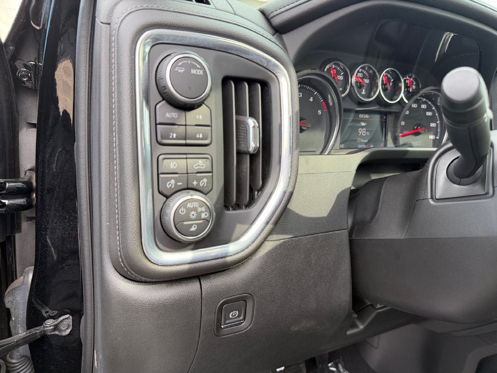 Used 2023 Chevrolet Silverado 2500 LTZ w/ LTZ Plus Package AWD/4WD image 19
