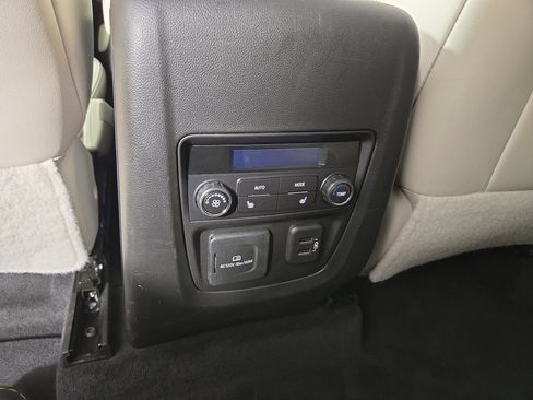 Certified 2023 Buick Enclave Avenir w/ Avenir Technology Package AWD/4WD image 36