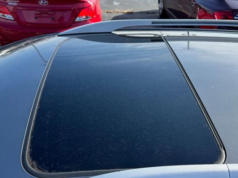 Used 2015 Lexus RX 450h AWD image 11