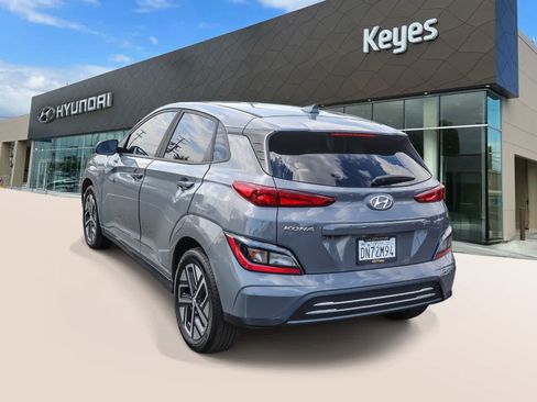 Certified 2023 Hyundai Kona SE FWD image 7