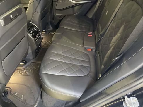 Used 2026 BMW X5 xDrive40i w/ M Sport Package AWD/4WD image 18
