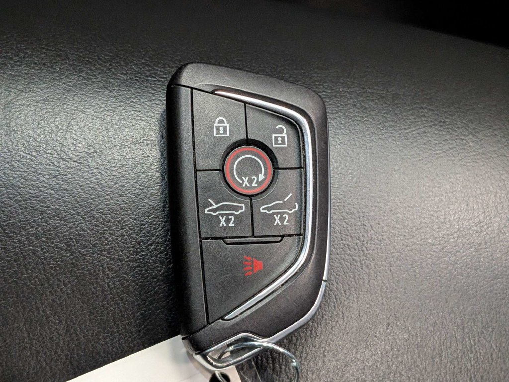 Used 2024 Chevrolet Corvette Stingray Preferred Cpe w/ 2LT RWD image 24