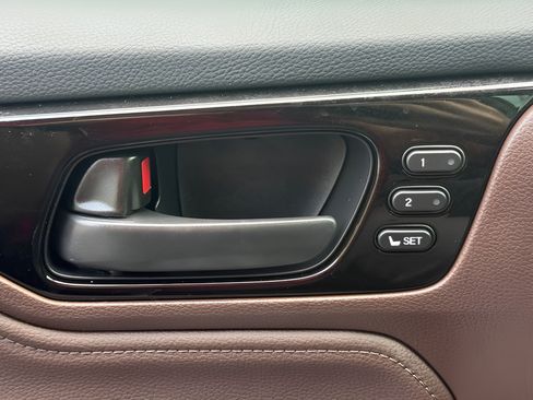 New 2026 Honda Odyssey Touring image 19