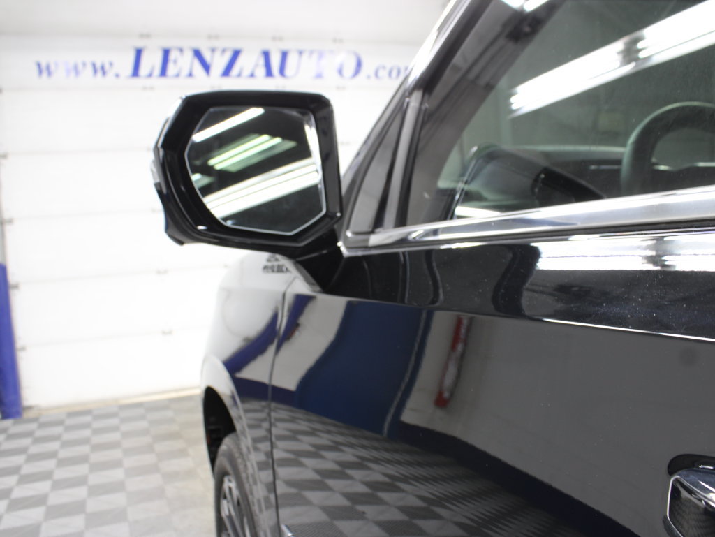 Used 2025 Chevrolet Tahoe High Country w/ Sun And Tow Package AWD/4WD image 75