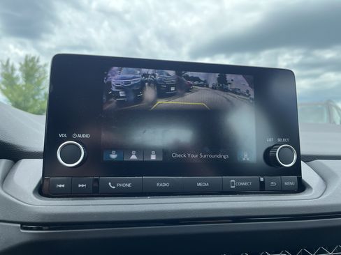 Used 2024 Honda Accord EX image 28