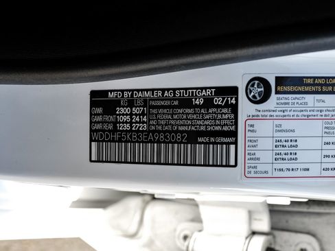 Used 2014 Mercedes-Benz E 350 Sedan w/ Premium 1 Package image 49