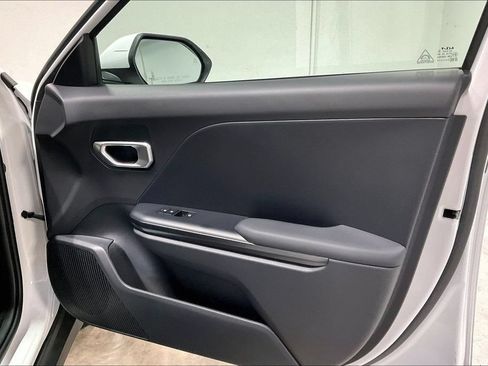 Used 2026 Kia K4 FWD image 10