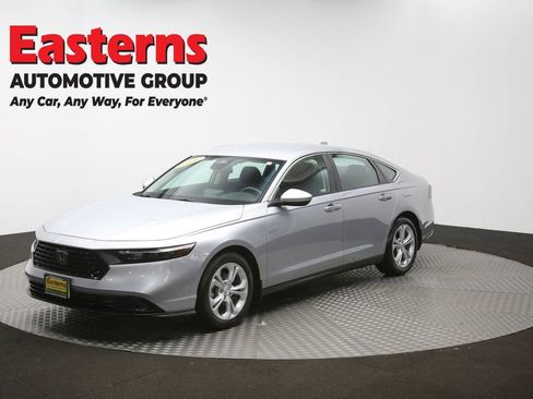 Used 2025 Honda Accord LX image 47