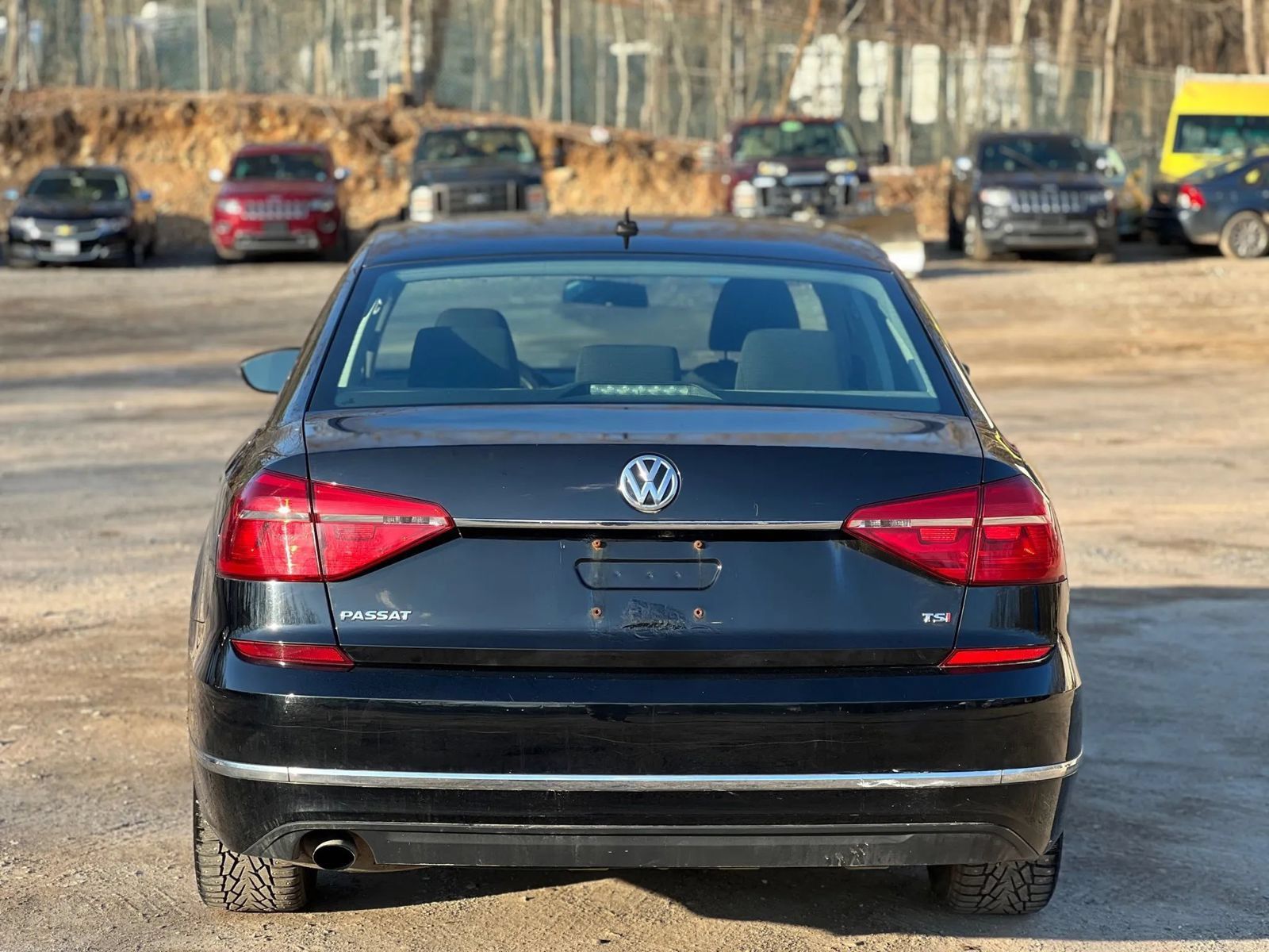 Used 2016 Volkswagen Passat 1.8T S FWD image 5