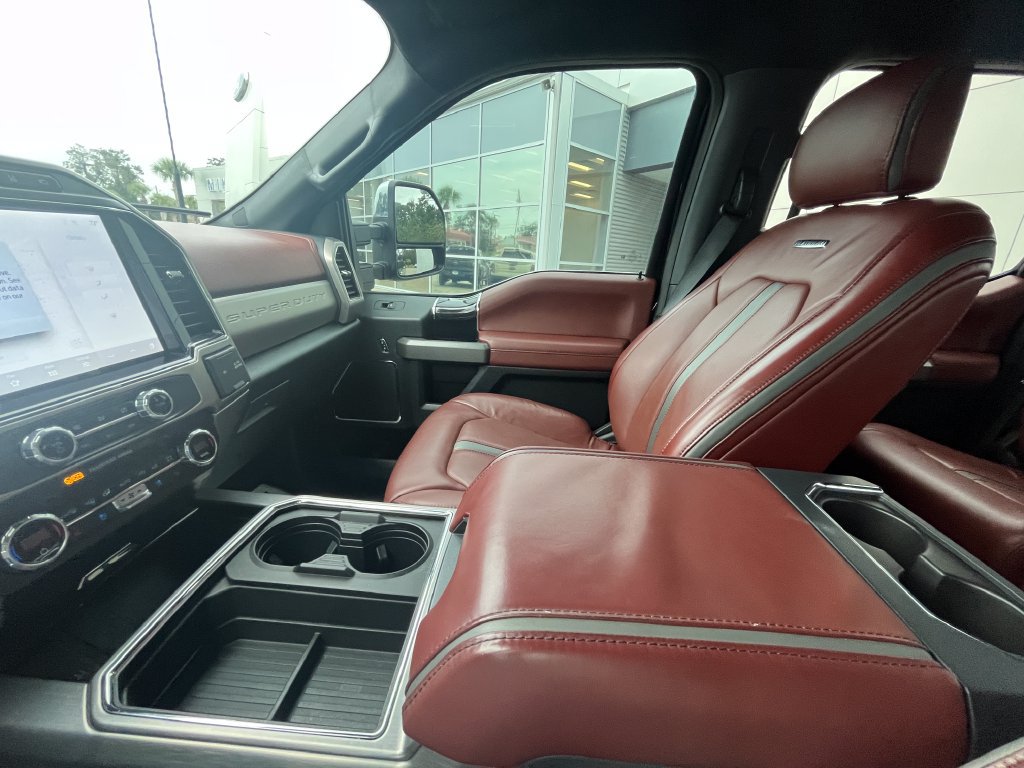 Used 2022 Ford F250 Platinum w/ FX4 Off-Road Package AWD/4WD image 22