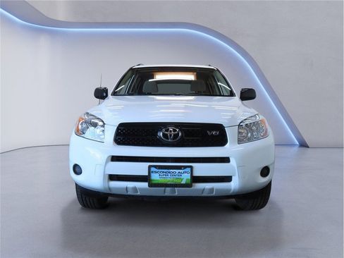 Used 2008 Toyota RAV4 2WD V6 image 2