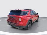 Certified 2021 Ford Explorer XLT w/ Equipment Group 202A image 4