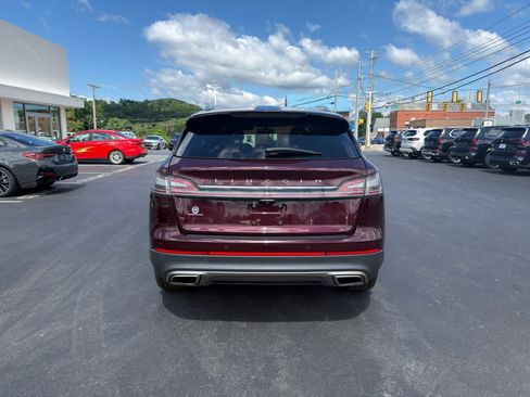 Used 2021 Lincoln Nautilus Reserve w/ Equipment Group 201A AWD/4WD image 5