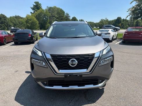 Used 2021 Nissan Rogue Platinum AWD/4WD image 3
