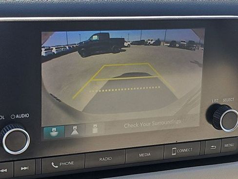 Used 2023 Honda HR-V LX image 14